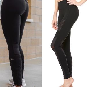 alo Yoga Moto Black Leggings Size Small